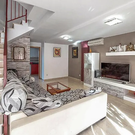 Amazing In Playa De Almazora With Kitchen Almassora
